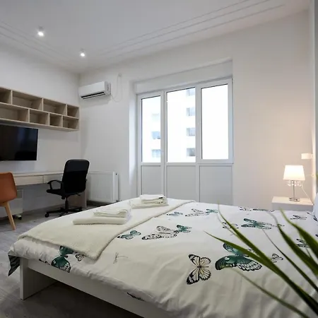 Modern In The Heart Of Apartment